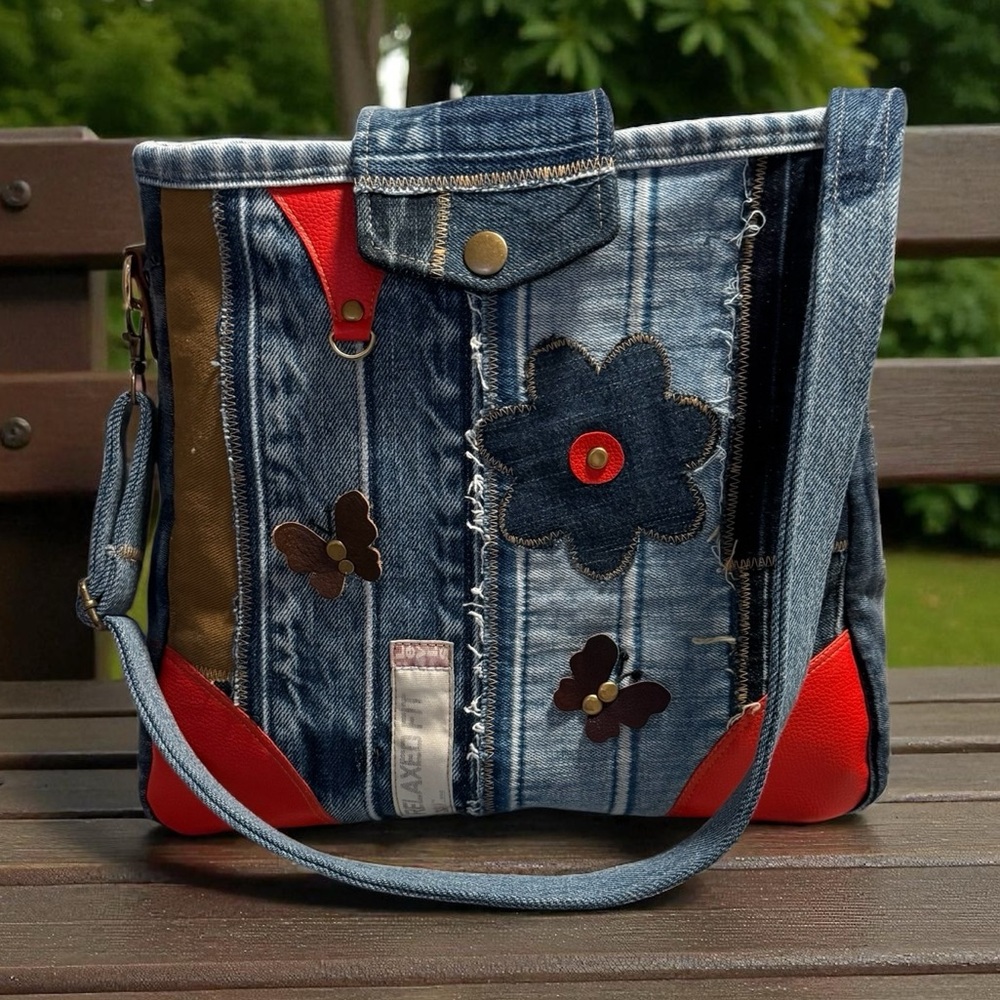 Patchwork Denim Crossbody Bag – Butterfly & Flower Design - Picture 13 of 13